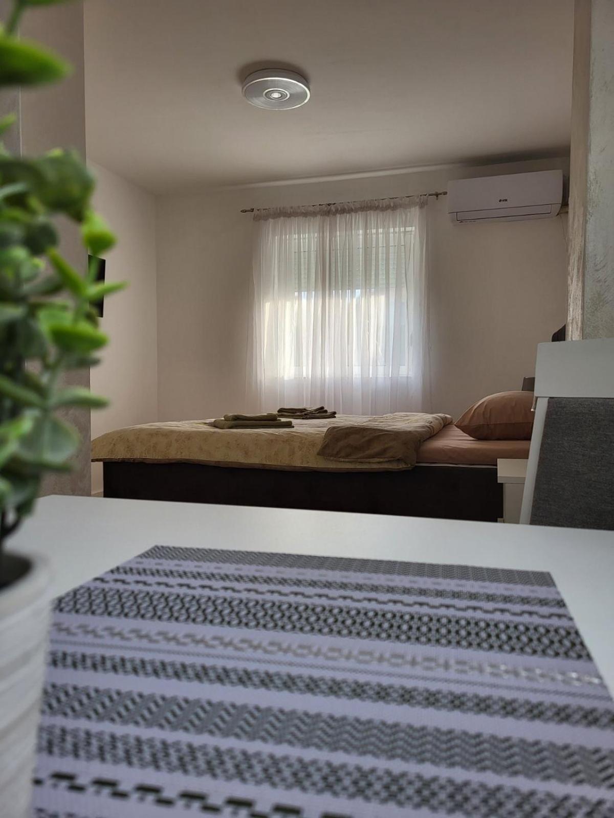 Sleep & Go Apartment Surcin Ngoại thất bức ảnh