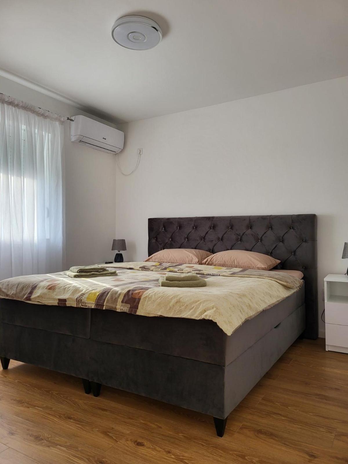 Sleep & Go Apartment Surcin Ngoại thất bức ảnh